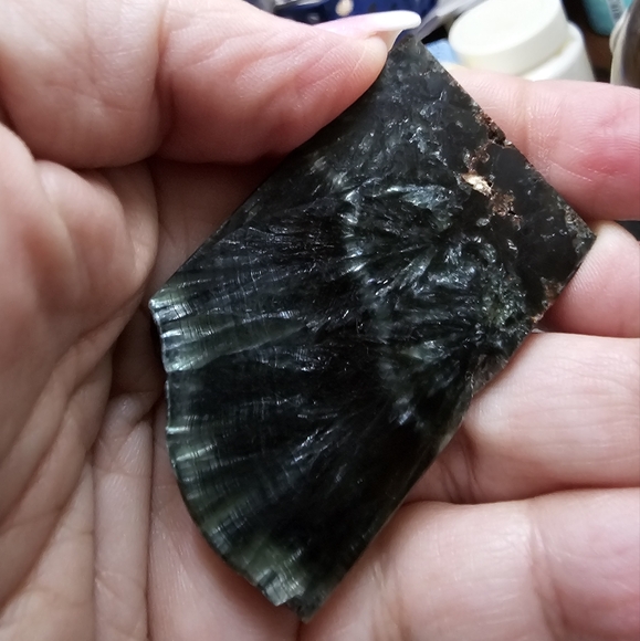 5.2 cm × 3.2 cm, 21g Seraphinite slab, from Russia, Angel Stone - Picture 4 of 5